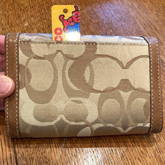 Coach wallet - Picture 3 of 6